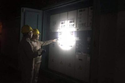 高負(fù)荷線路進(jìn)行紅外測(cè)溫和局放檢測(cè)，檢查溝渠邊桿塔基礎(chǔ)，巡查配電房運(yùn)行狀態(tài)