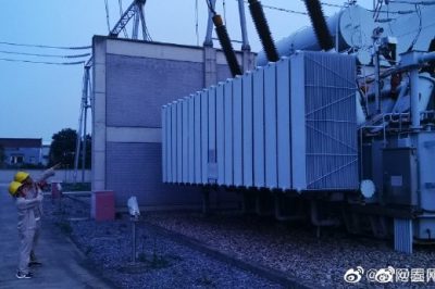 泰州供電公司開展220千伏、110千伏變電站精確測溫、特巡和夜巡