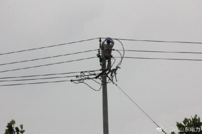10千伏邢乳線26號(hào)桿處加裝智能分界開關(guān)和間隔刀閘