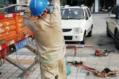 10千伏新埔線12號(hào)桿普通開關(guān)箱更換為智能遠(yuǎn)程控制開關(guān)箱