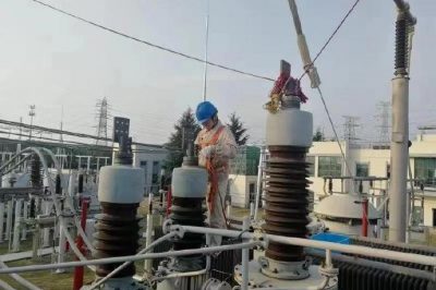 無錫500千伏梅里變進(jìn)行預(yù)防性試驗(yàn)