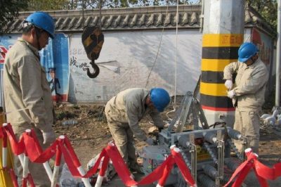 岳莊線桿塔高壓真空斷路器進(jìn)行升級(jí)改造