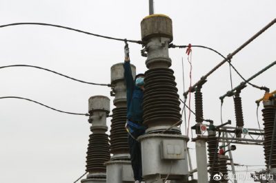 陽(yáng)春三月忙檢修  消缺除患保供電