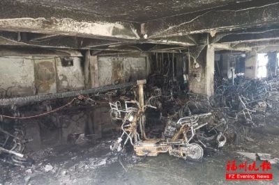 突發(fā)！100多輛電動(dòng)車(chē)被燒毀！