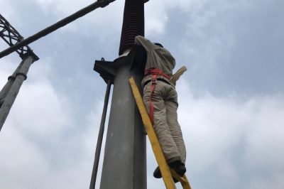 500千伏泰興變開(kāi)展母線檢修工作