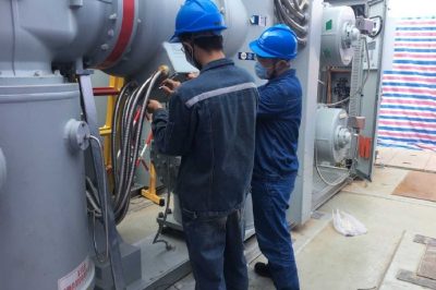 不畏高溫，進(jìn)行二次保護(hù)驗(yàn)收、消缺